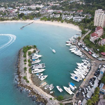 Ocho Rios Sandcastles A19 ภายนอก รูปภาพ
